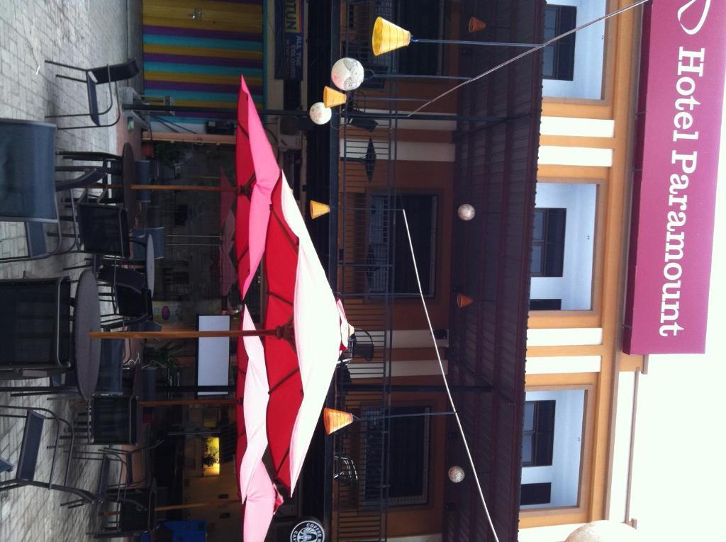 Hotel Paramount Biringkanya Exterior foto